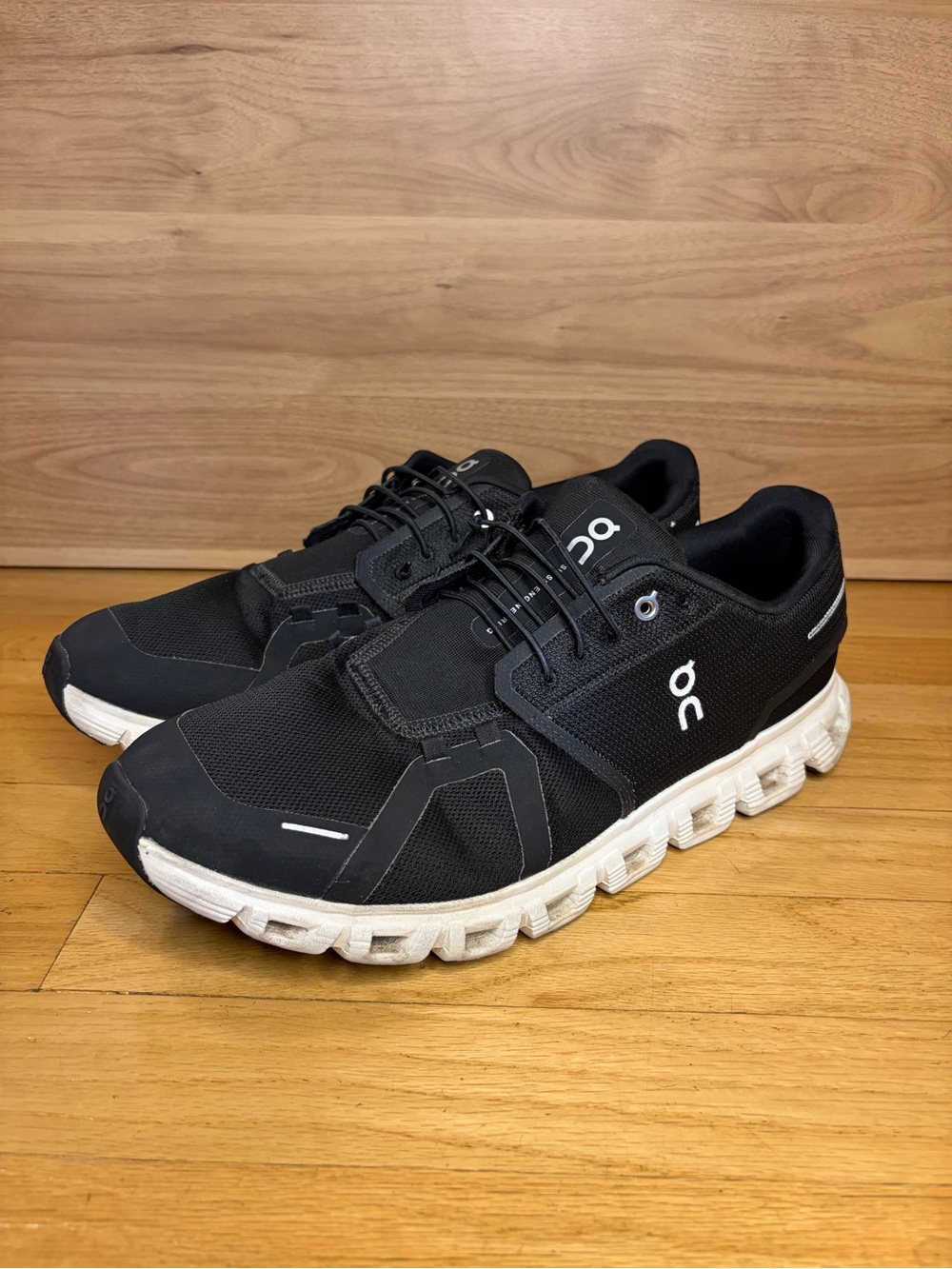 On Cloud 6 Men's Black Sneakers - Size 14